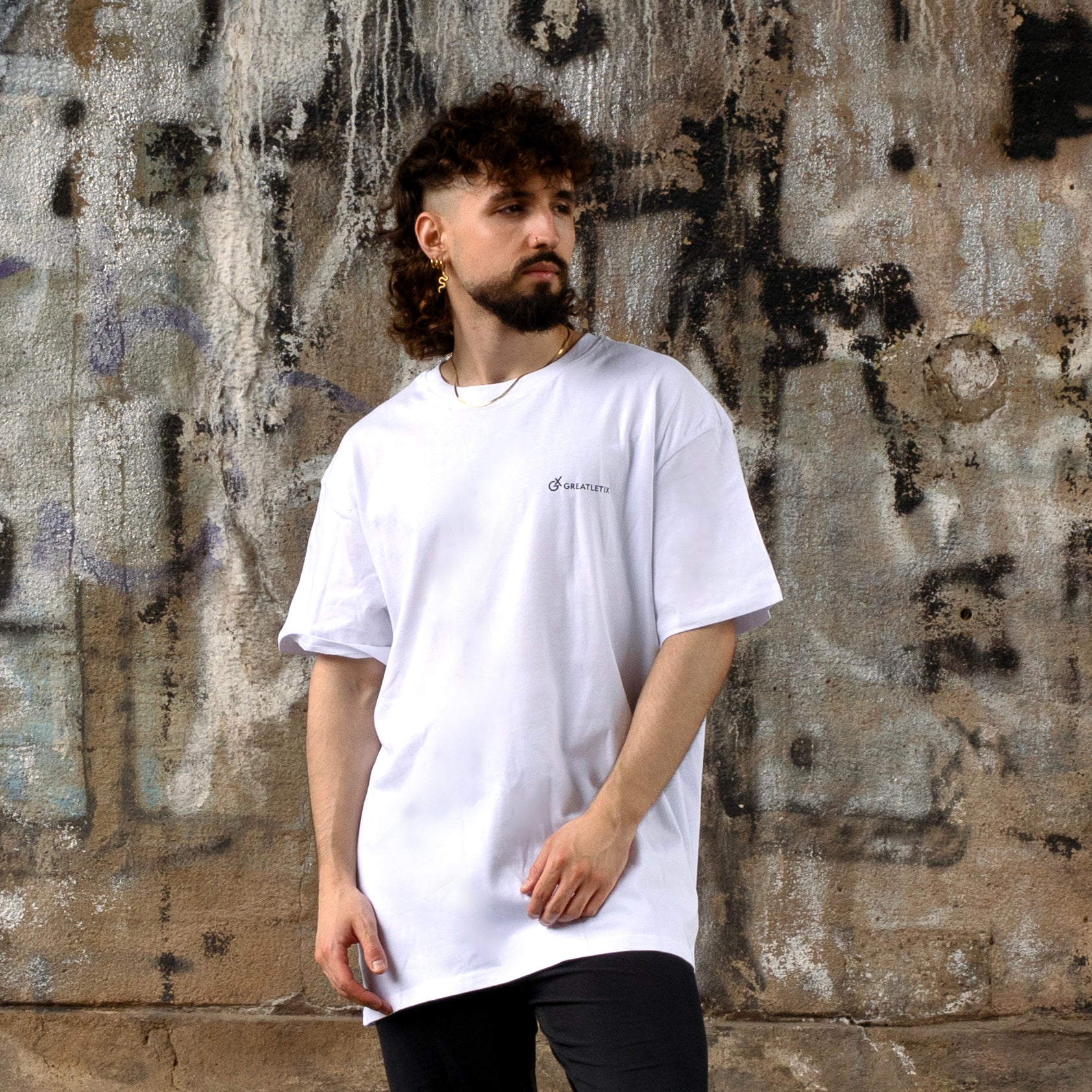 "IT'S TOO ... LET'S GO" Oversize-Shirt